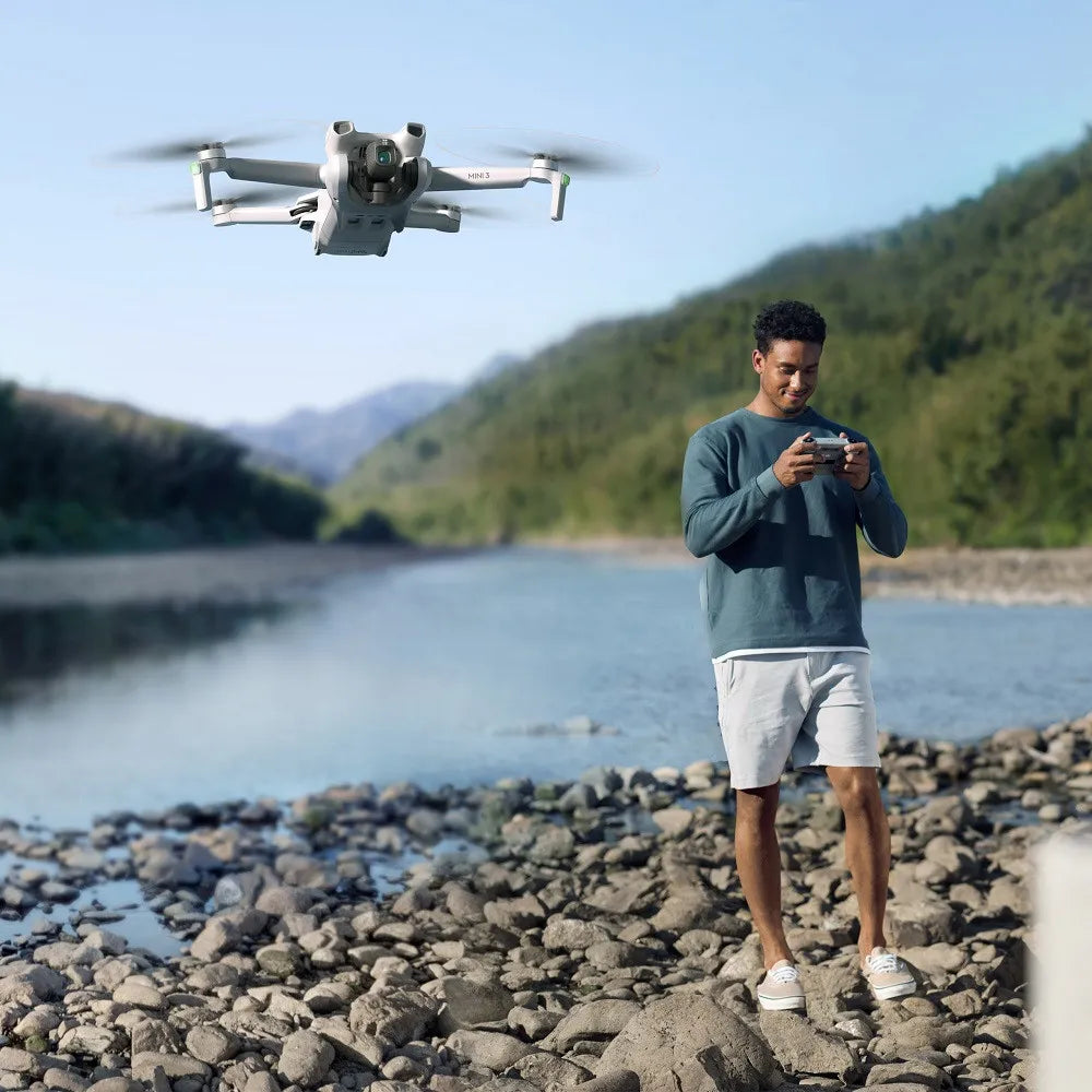 Drone Dji Mini 3 Fly More Combo (com tela)